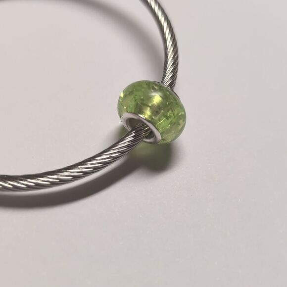 Green "Crushed Glass" Charm for Pandora Style Bracelet - Picture 4 of 4